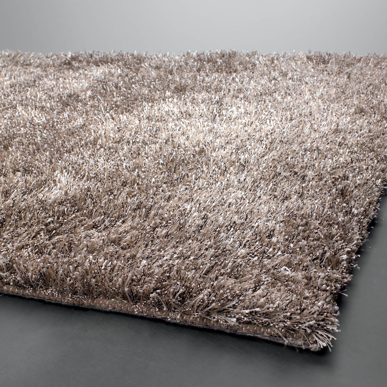 Barun Polyester Rectangular Hand-woven Rug, 9' x 13'