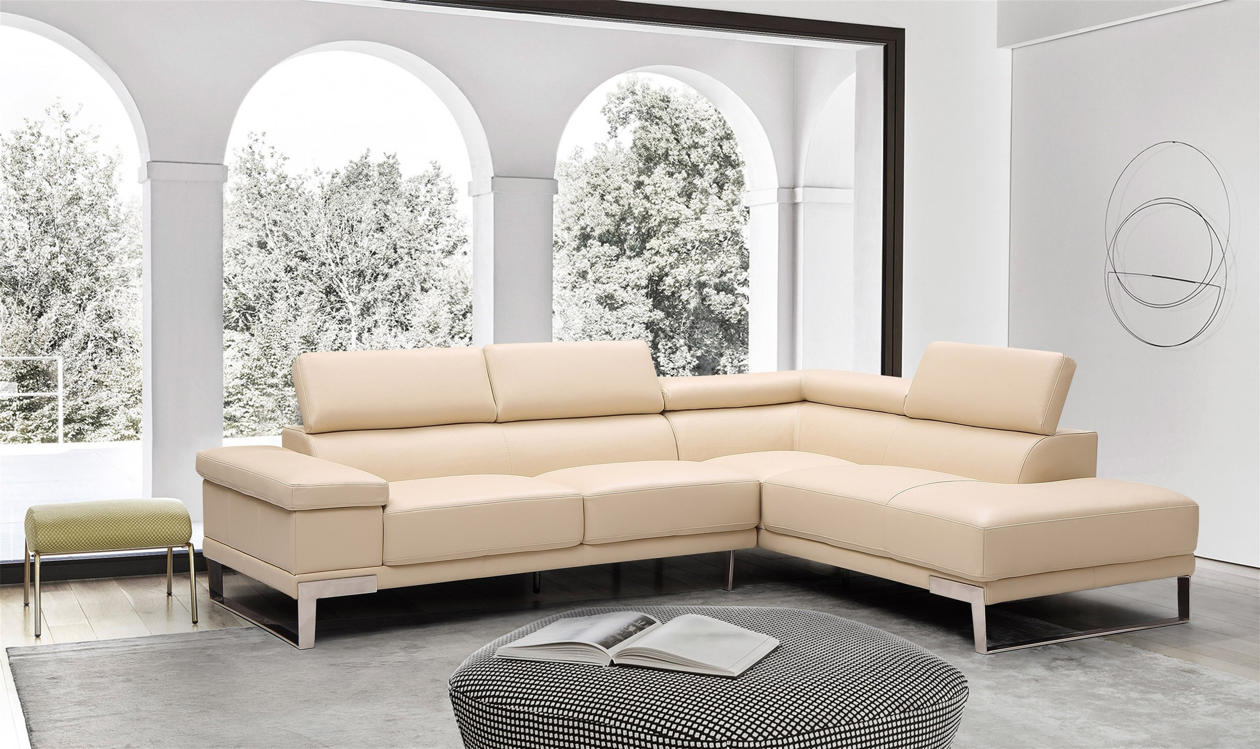 Baxter L-Shaped Leather Sectional with Right Chaise & Motion Headrest