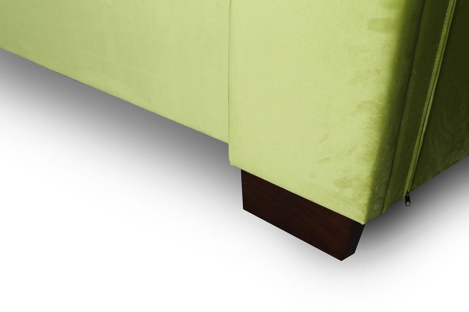 Parlay Velvet Full Size Bed