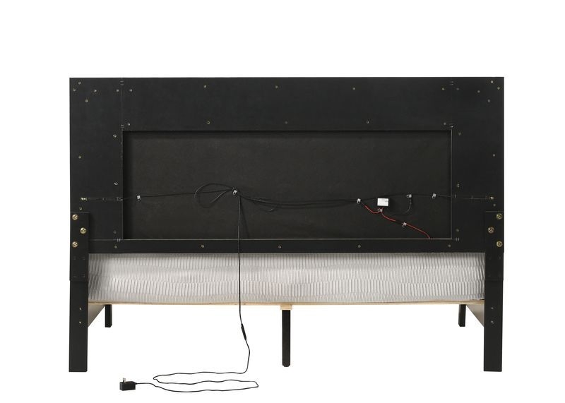 Casilda PU/Wood Panel Bed w/LED Light