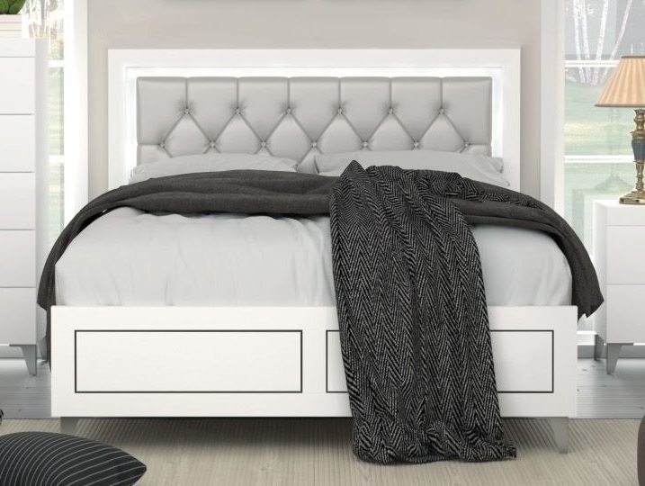 Casilda PU/Wood Panel Bed w/LED Light