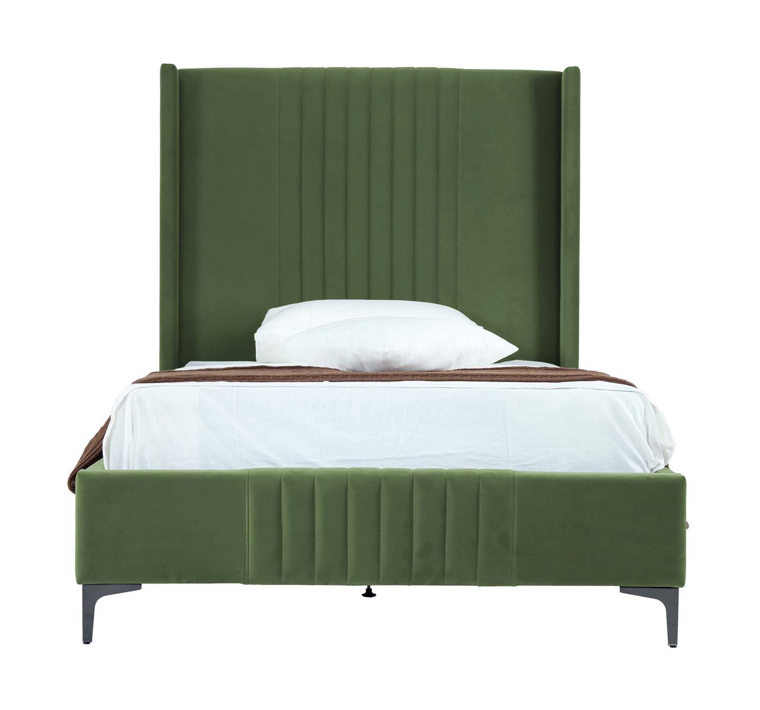Promenade Velvet Platform Three Quarter Size Bed