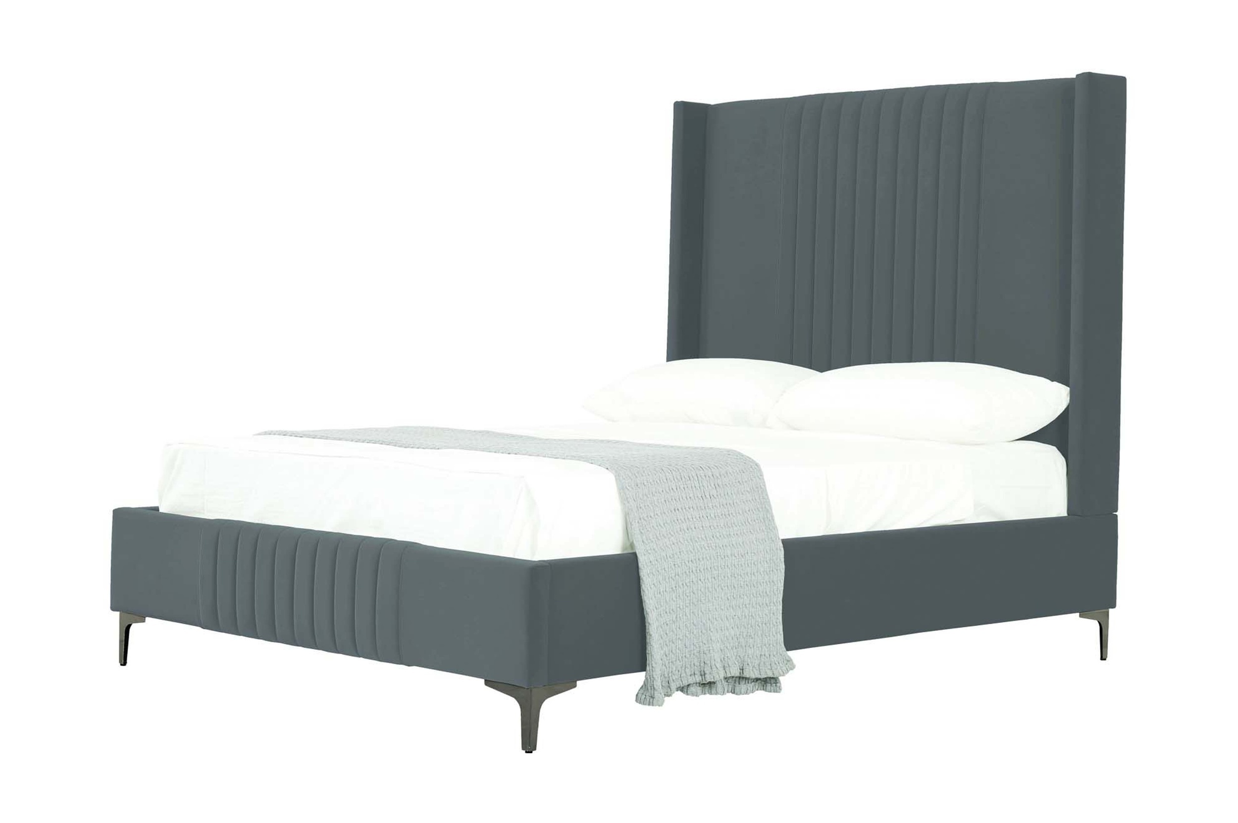 Promenade Velvet Platform Full Size Bed