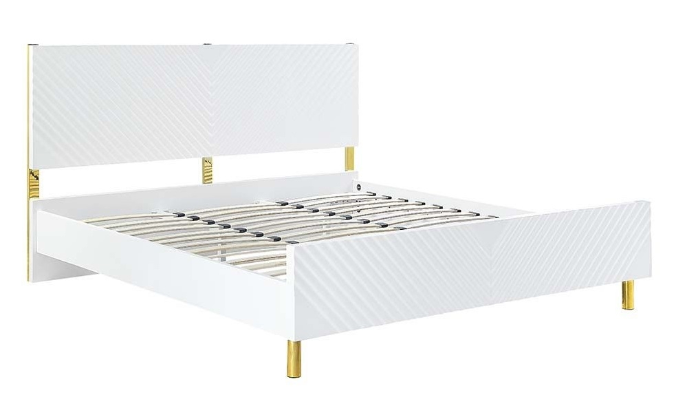 Gaines Wood/Metal Panel Bedroom Set