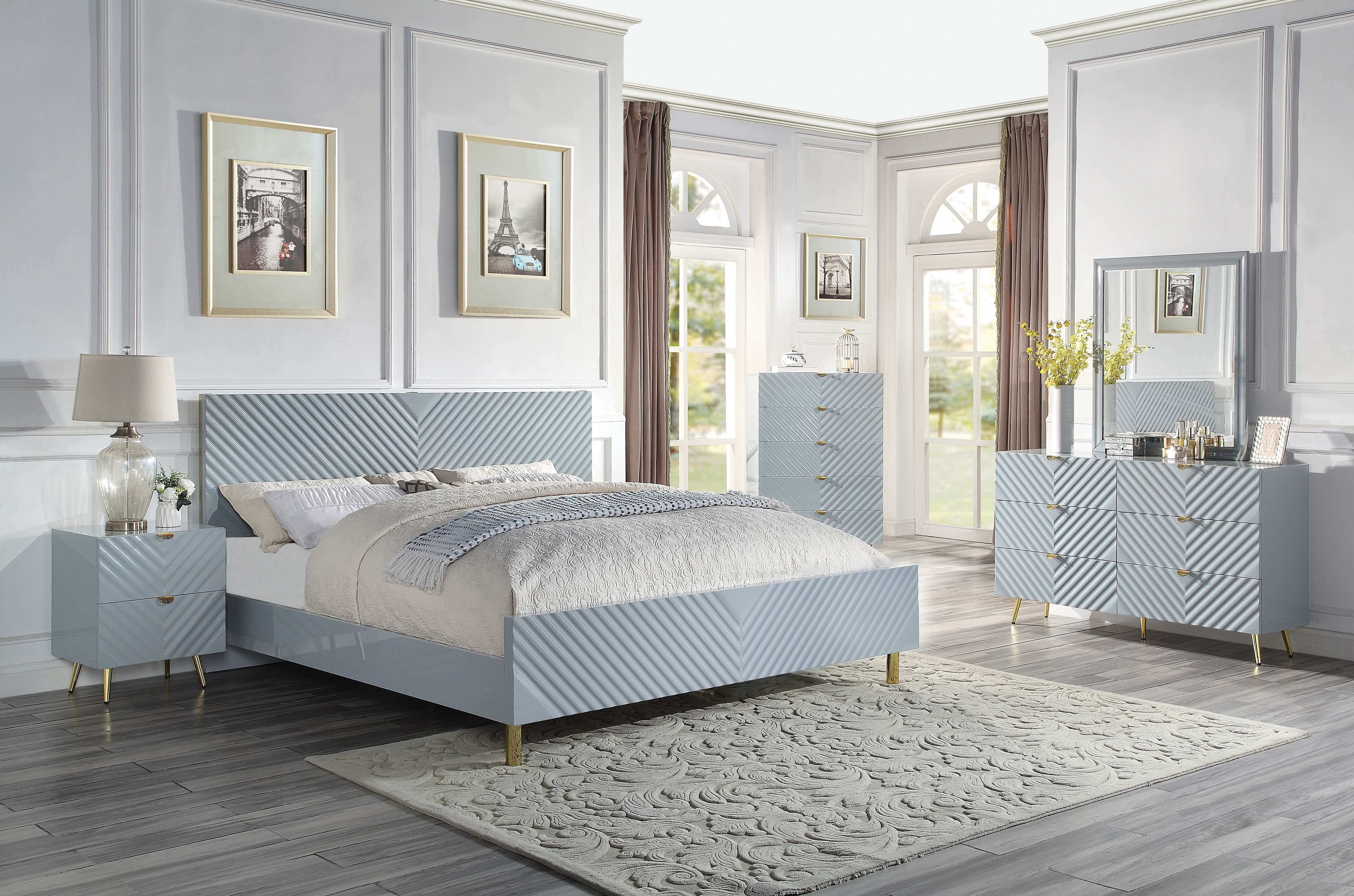 Gaines Wood/Metal Panel Bedroom Set