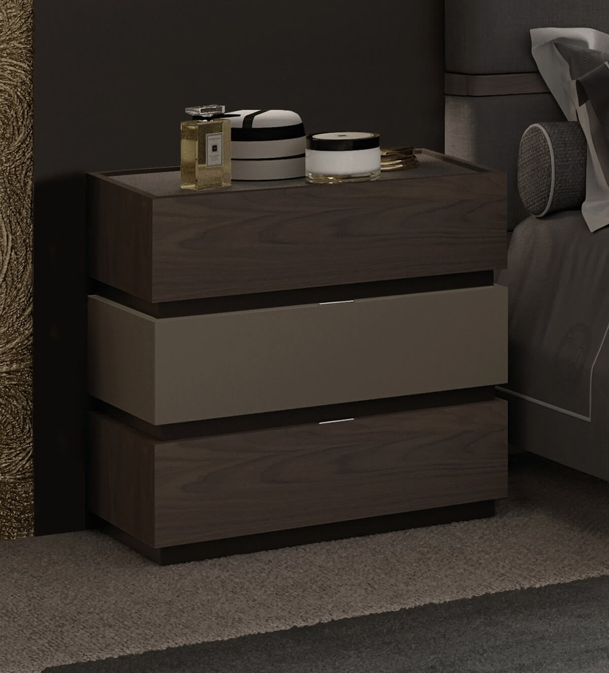 Leo Nightstand w/3 Drawers