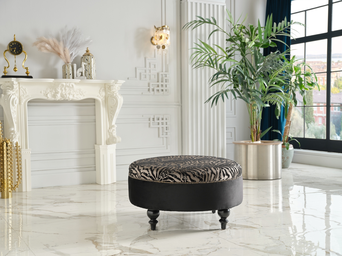 Gaze Fabric Round Ottoman