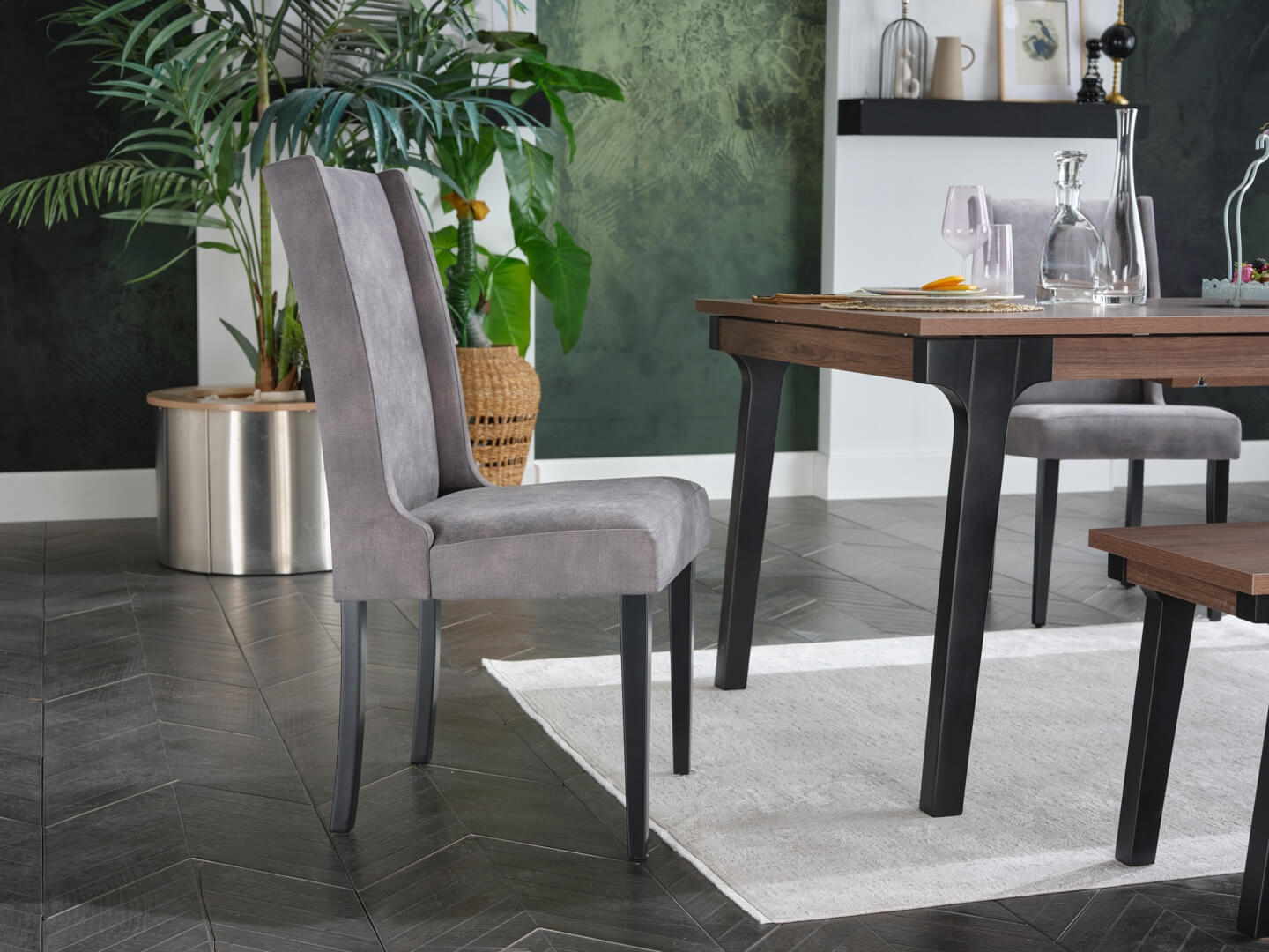 Kennedy Extendable Dining Set