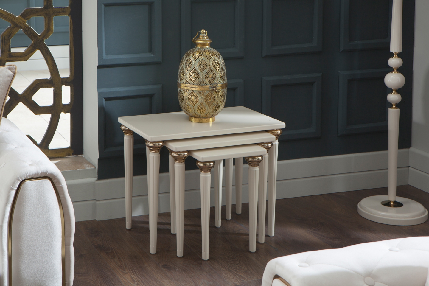 Elite Nesting Tables