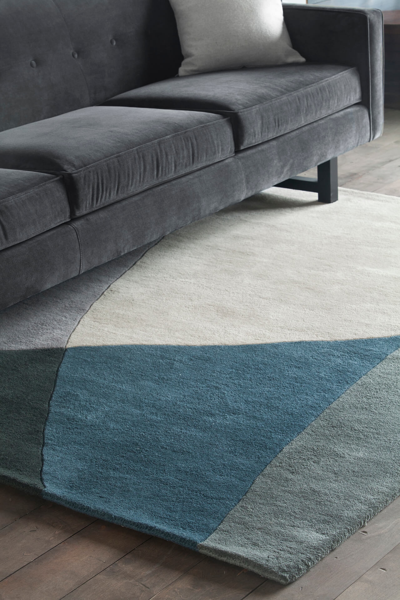 Bense Garza Wool Hand-tufted Rug