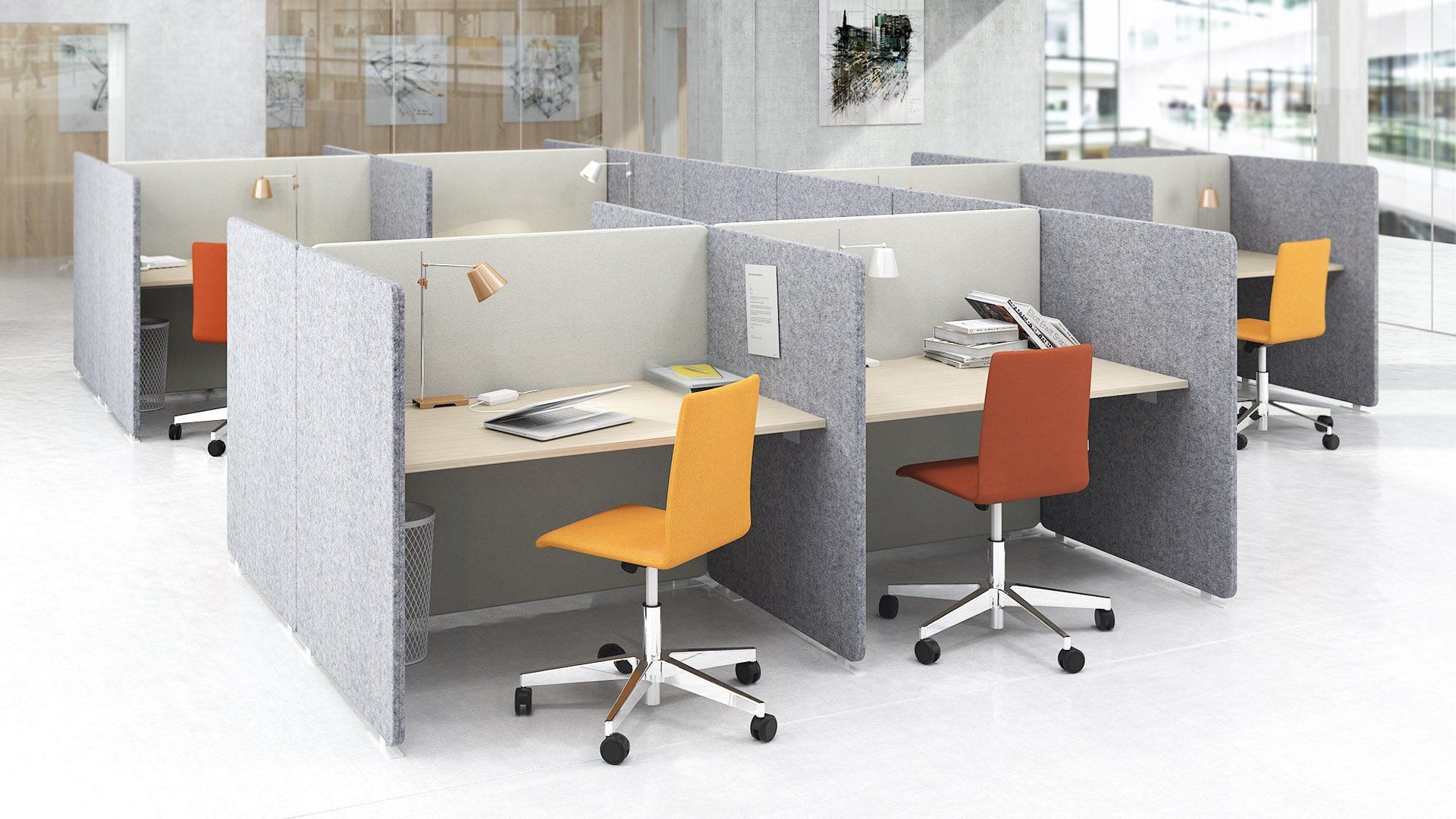 Moon Office Swivel Task Chair w/5 Star Base