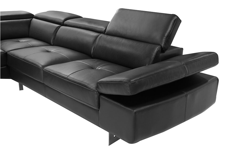 Barts Leatherette Sectional w/Motion Headrests, Left Arm Chaise Facing