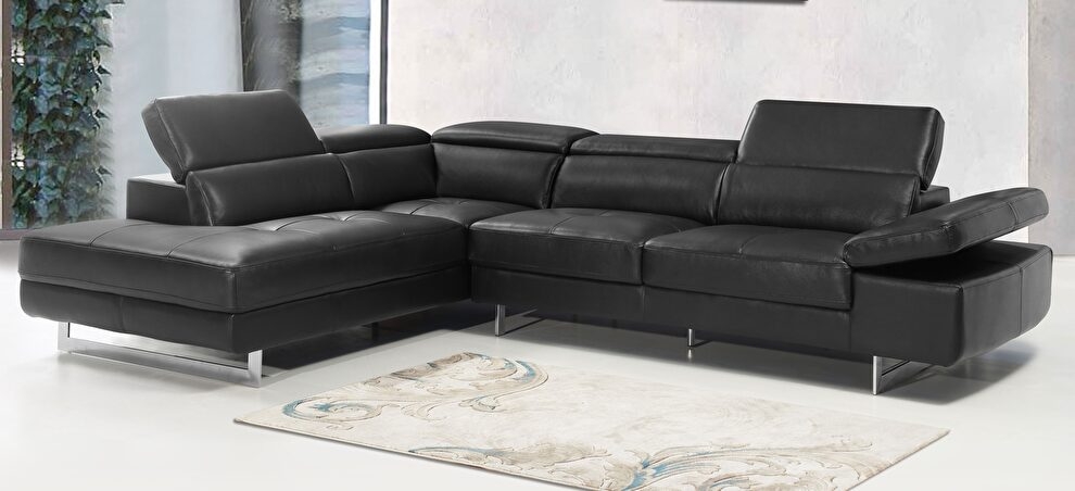 Barts Leatherette Sectional w/Motion Headrests, Left Arm Chaise Facing