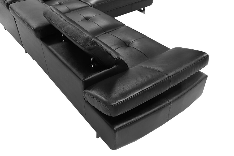 Barts Leatherette Sectional w/Motion Headrests, Right Arm Chaise Facing