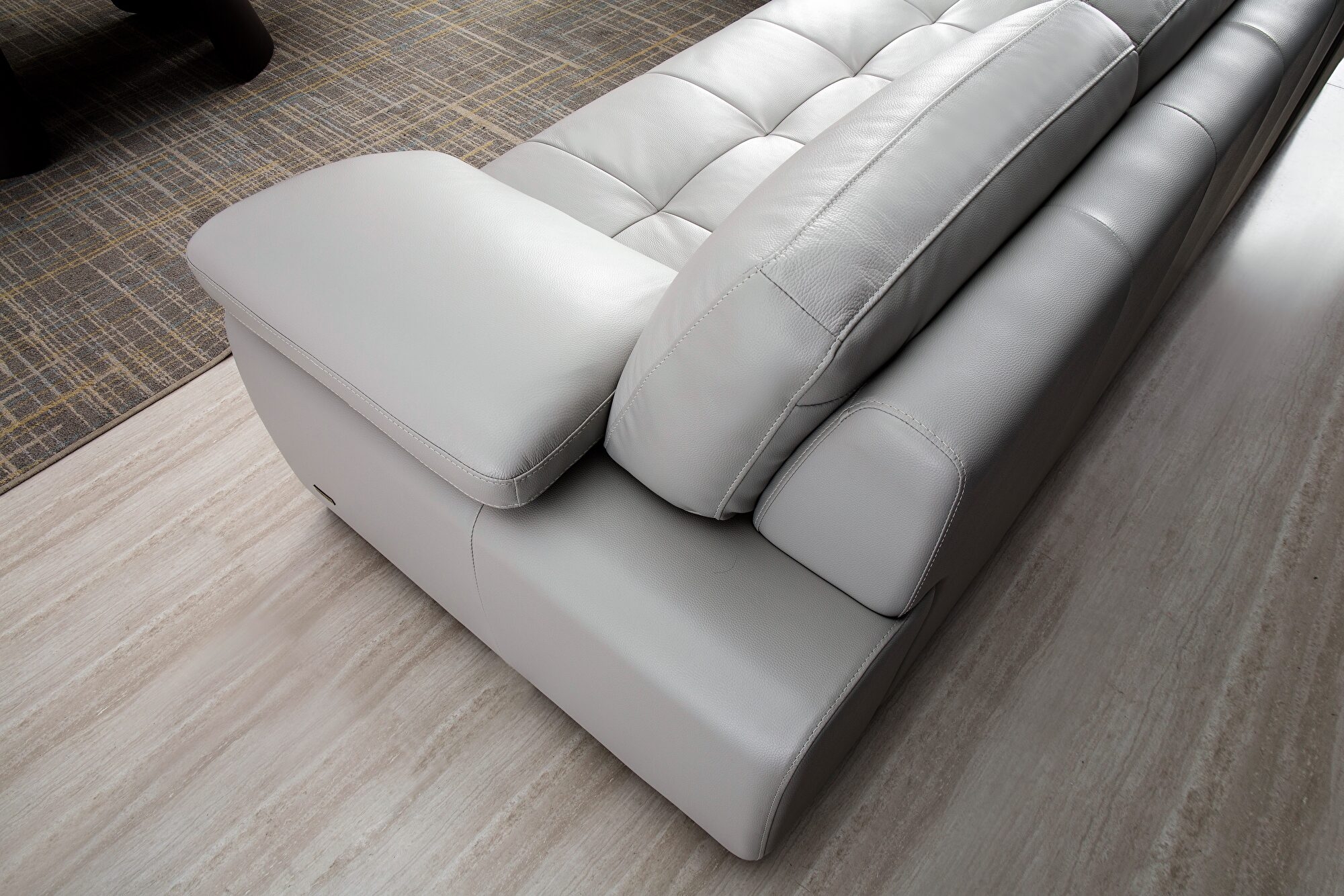 ML157 Smoke LF Sectional Sofa