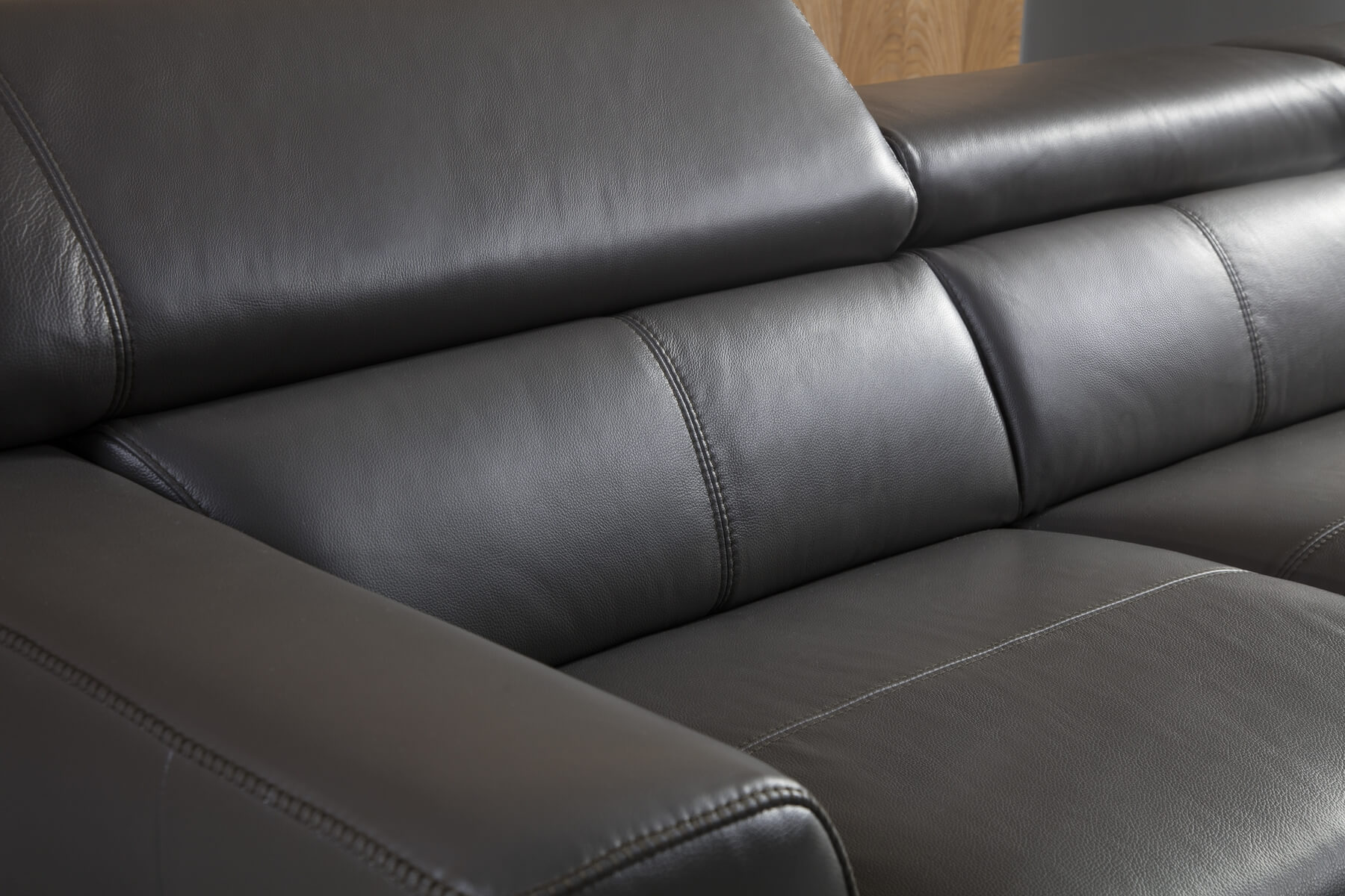 S266 Leather/Metal Match Sectional Sofa