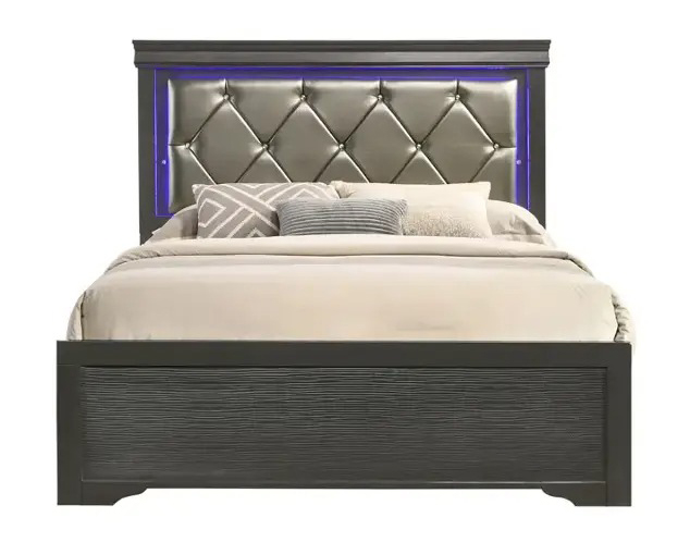 SM Sophie Wood/Fabric Bedroom Set w/Led