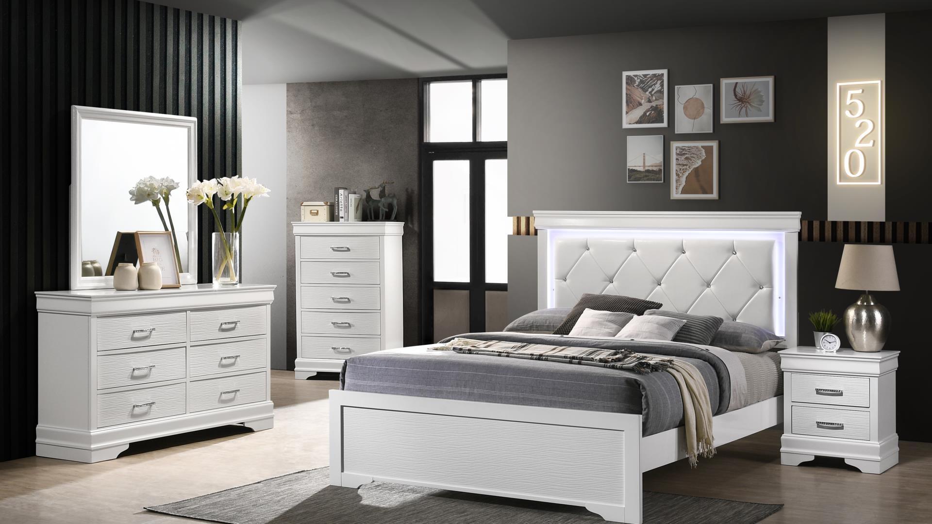 Brooklyn King 6 Pc Tufted Upholstery