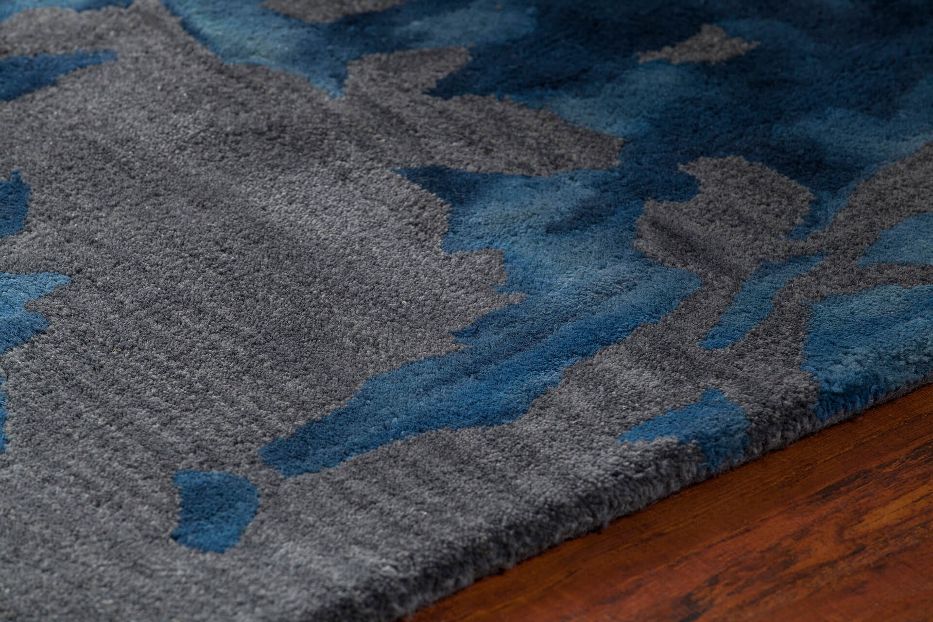 Brynn Wool Rectangular Hand-tufted Rug, 9' x 13'