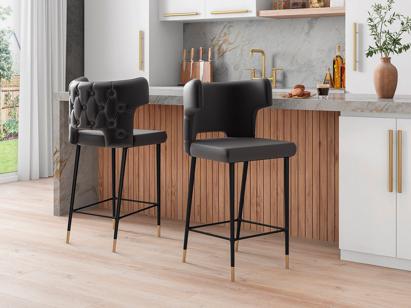 Holguin 41.34-inch Leatherette/Wood Barstool
