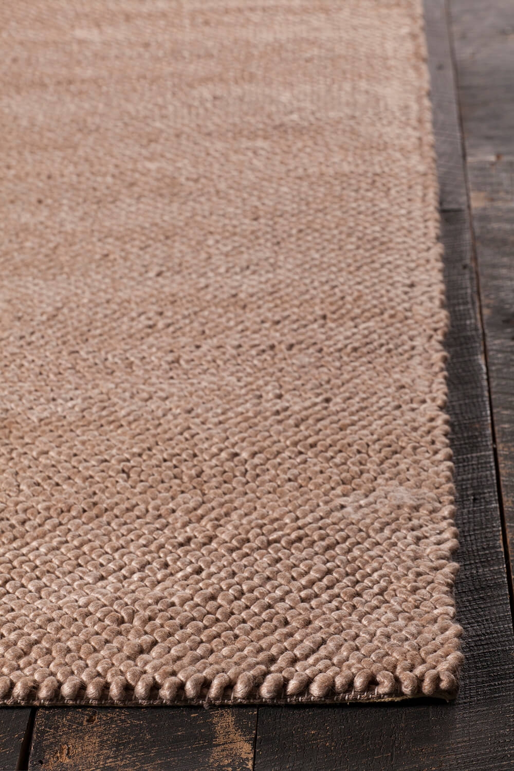 Burton Wool/Viscose Rectangular Hand-woven Rug, 5' x 7'6"