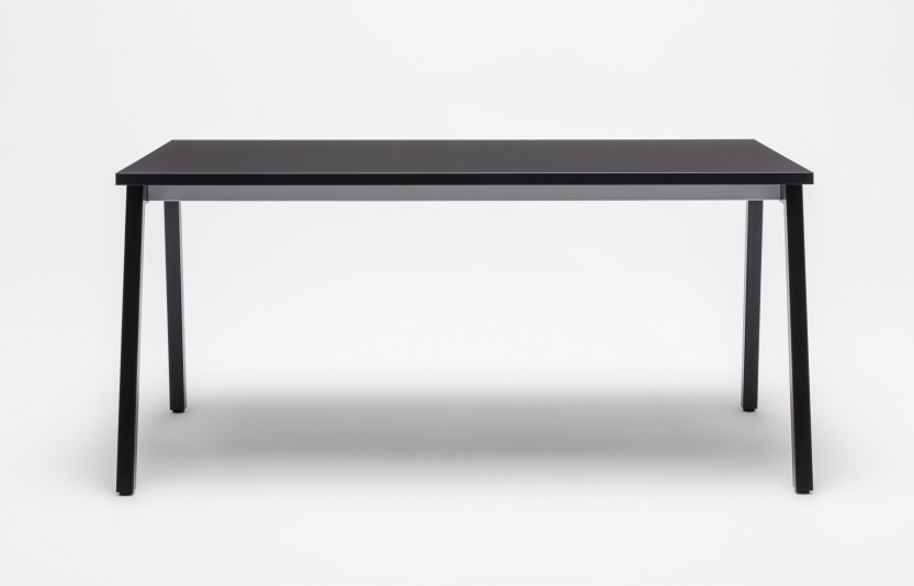 Ogi M Office Single Straight Desk