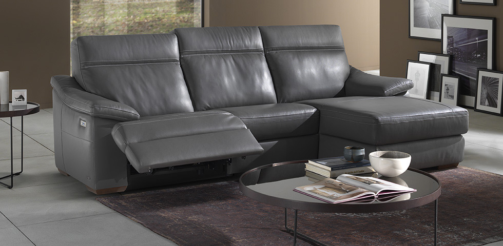 Pazienza Leather L-Shape Sectional Sofa w/ Motion Chaise & Recliner w/ Lumbar Support