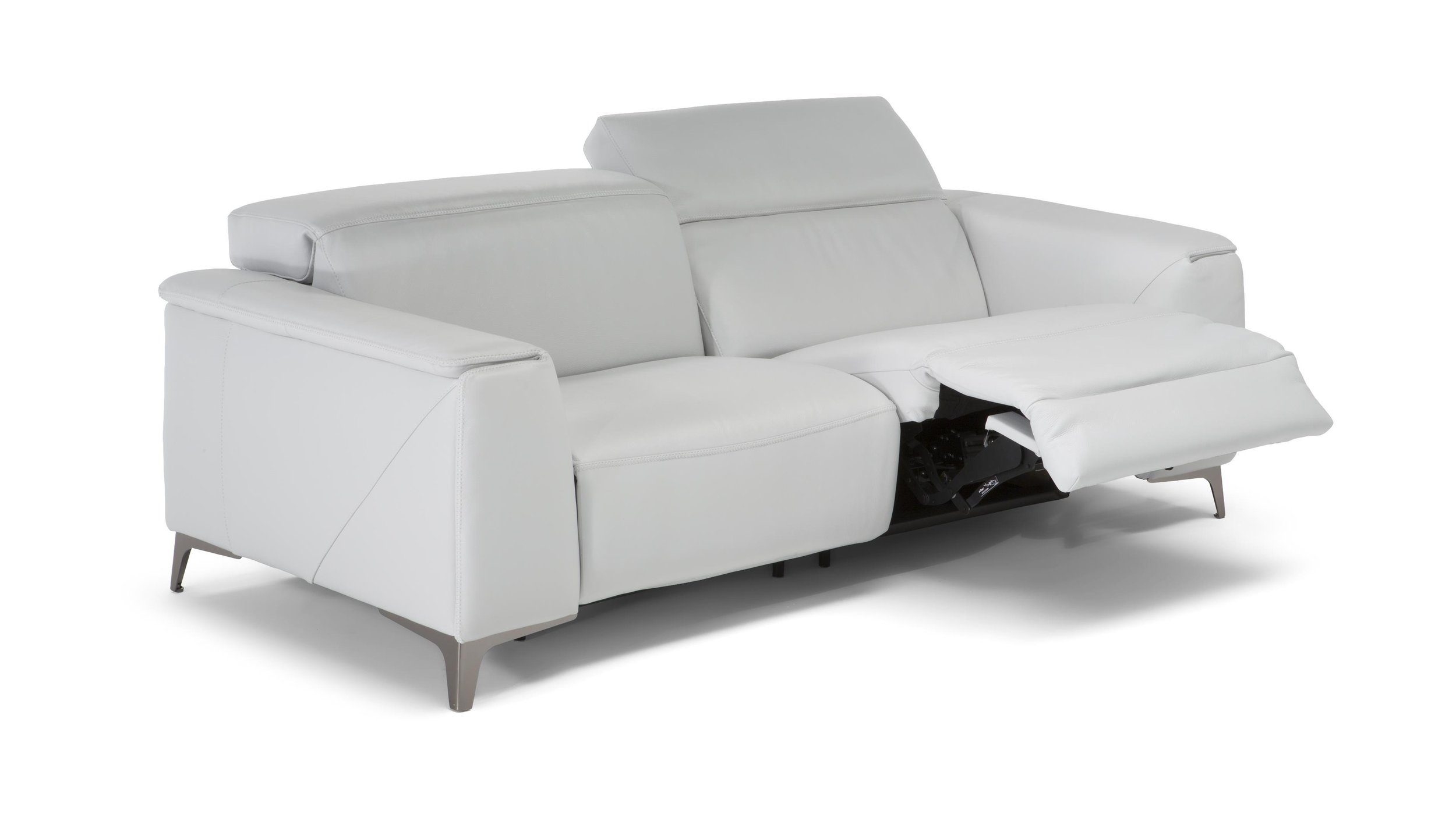 Trionfo Leather Power Reclining Sofa w/Adjustable Headrest & Lumbar Support