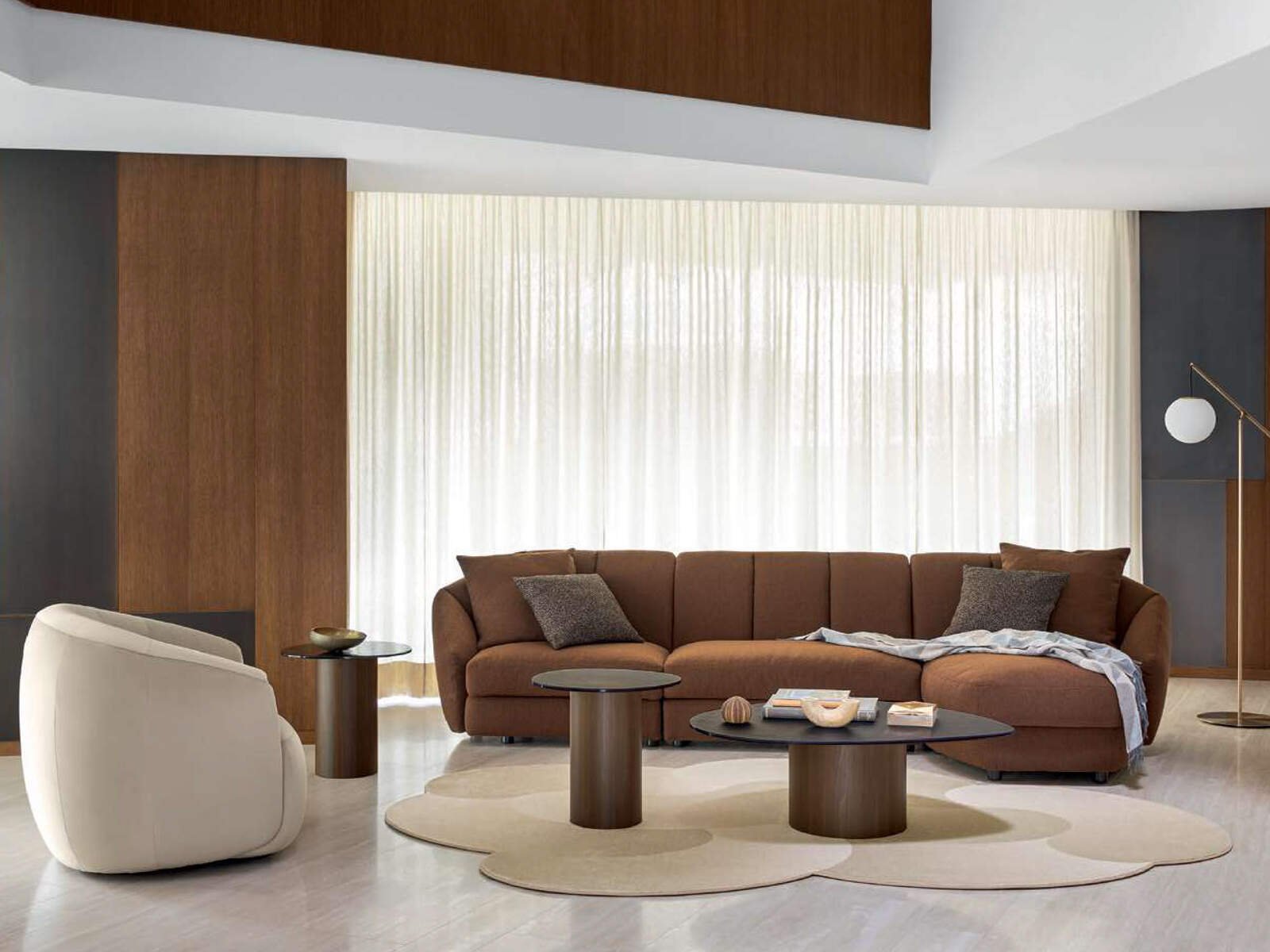 Curved Medium Polyamide Digital Print Rug