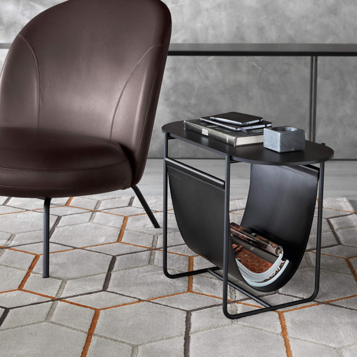 Offset Polypropylene/Polyester Hexagonal Pattern Rug