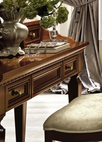 Treviso Wood Vanity Table w/3 Drawers