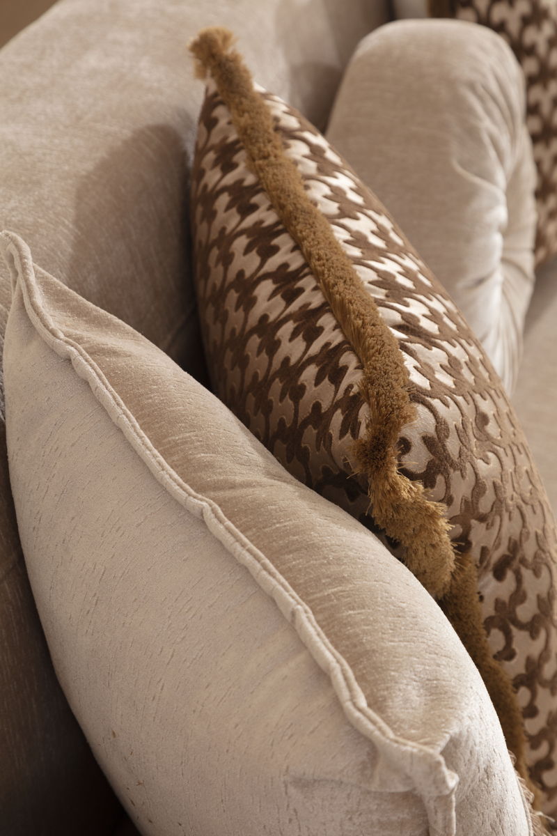 Carmen Chenille Loveseat