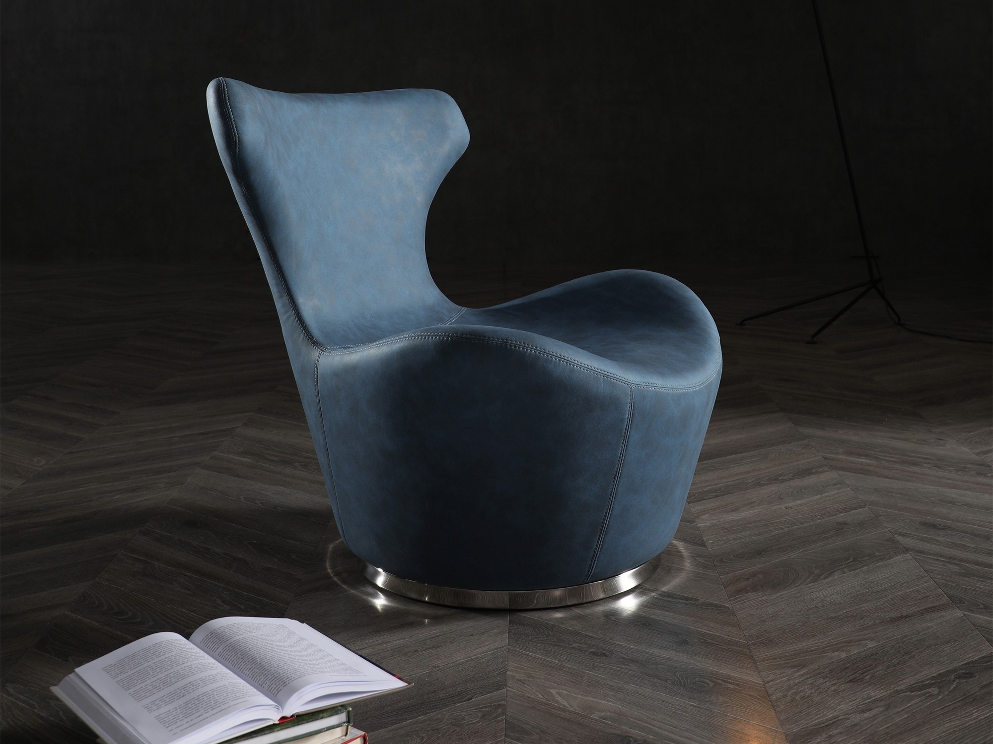 Easton Fabric Swivel Leisure Chair