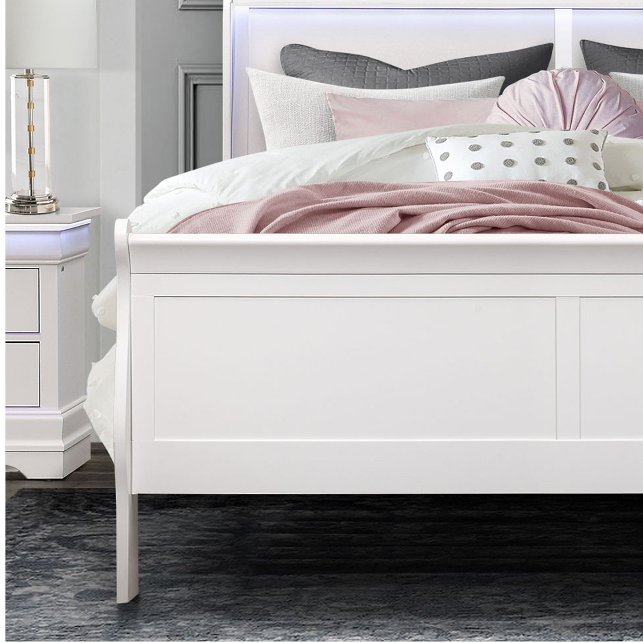 Charlie Bed w/LED Light