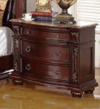 SM Charlotte PU/Wood Sleigh Bedroom Set