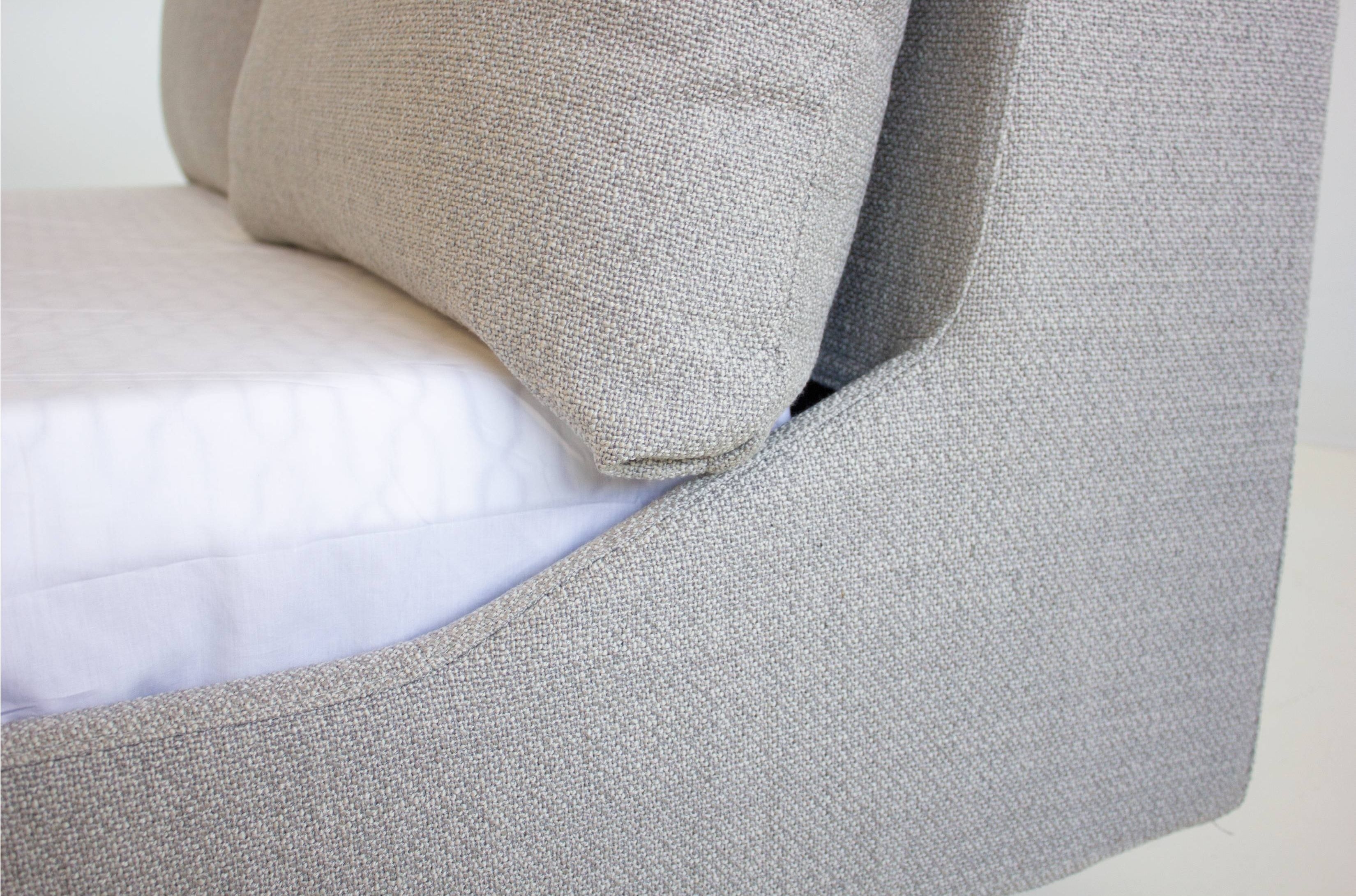 Chillout Fabric Bed