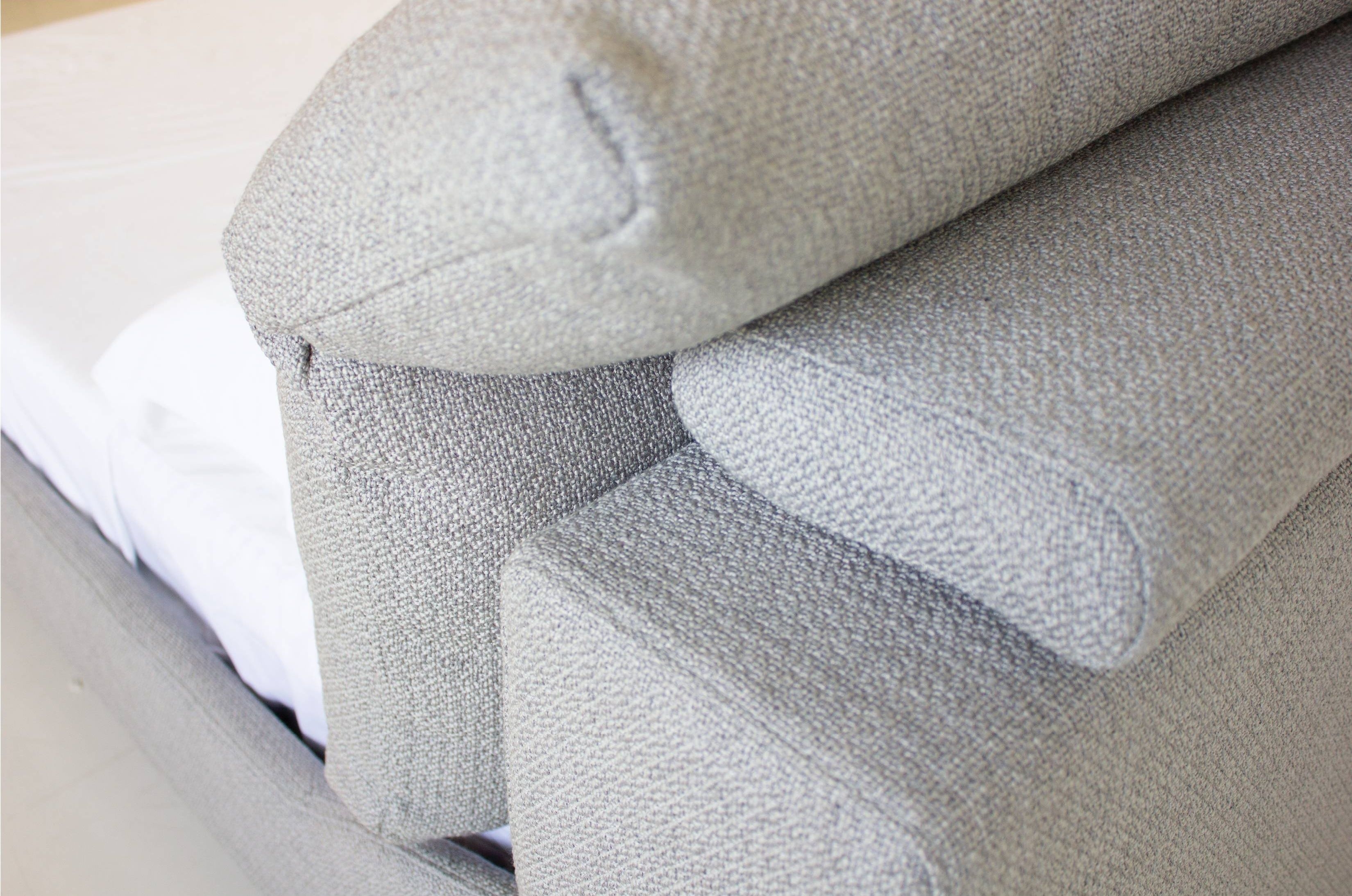 Chillout Fabric Bed