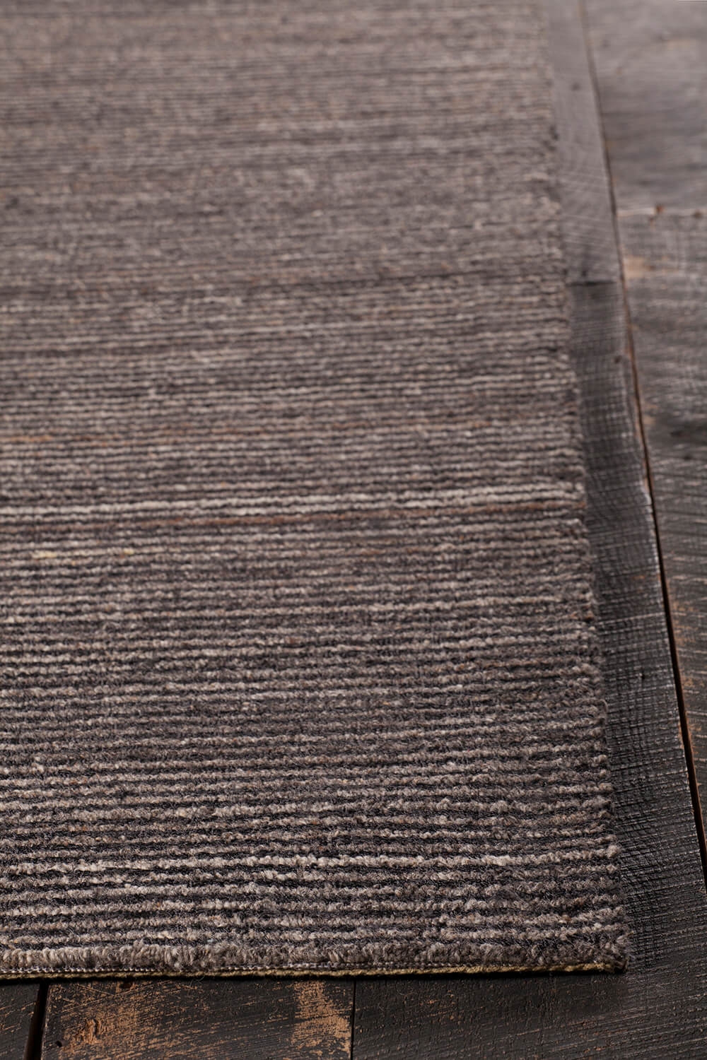 Citizen Wool/Viscose Rectangular Hand-woven Rug, 5' x 7'6"
