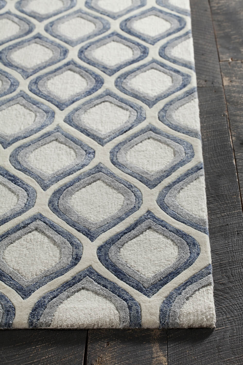 Clara Wool/Art Silk Rectangular Handmade Rug, 5' x 7'6"