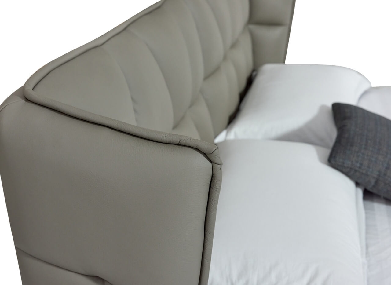 Claire Full Leather Upholstered Platform Queen Size Bed with Tufted Headboard
