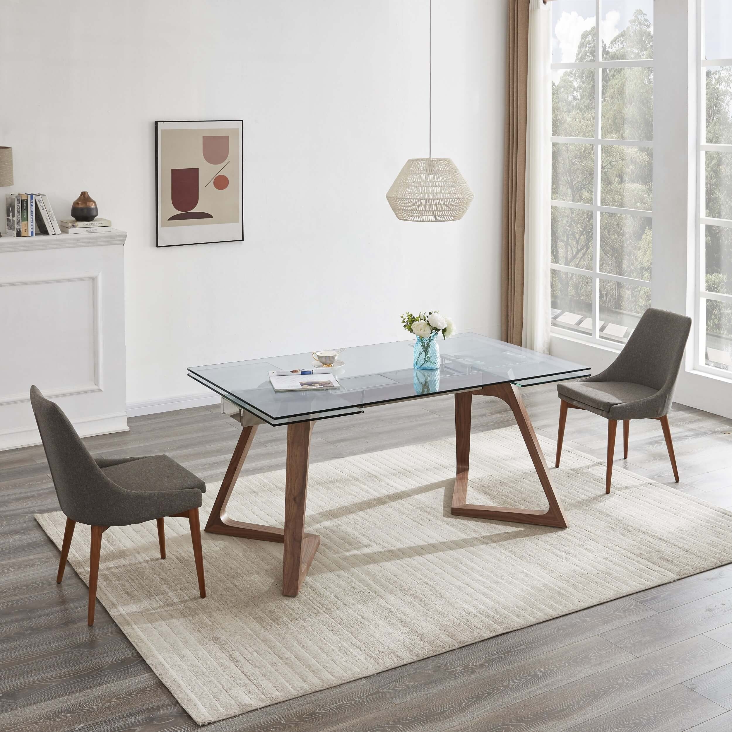 Class Glass Extendable Dining Table