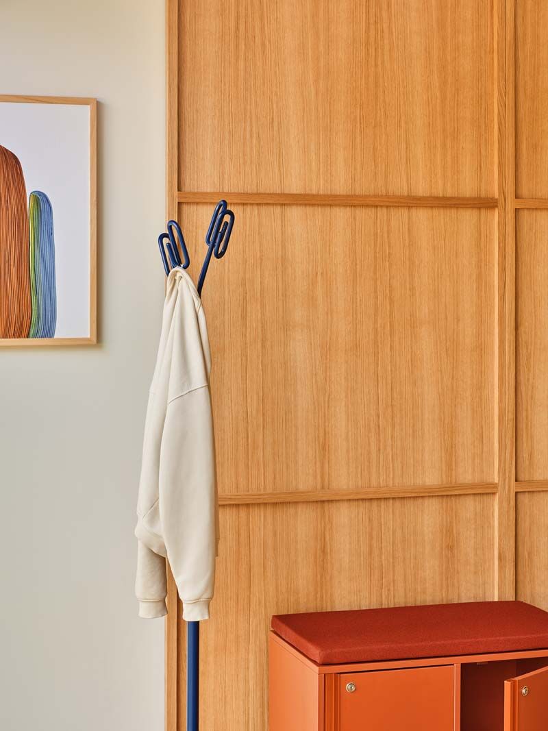 Clip Metal Coat Stand