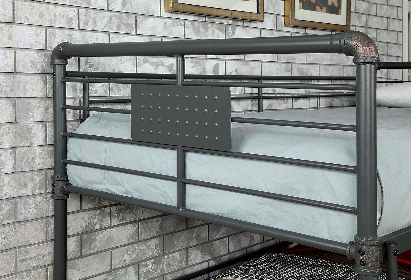 Olga Metal Triple Bunk Bed, Twin/Full/Queen Size