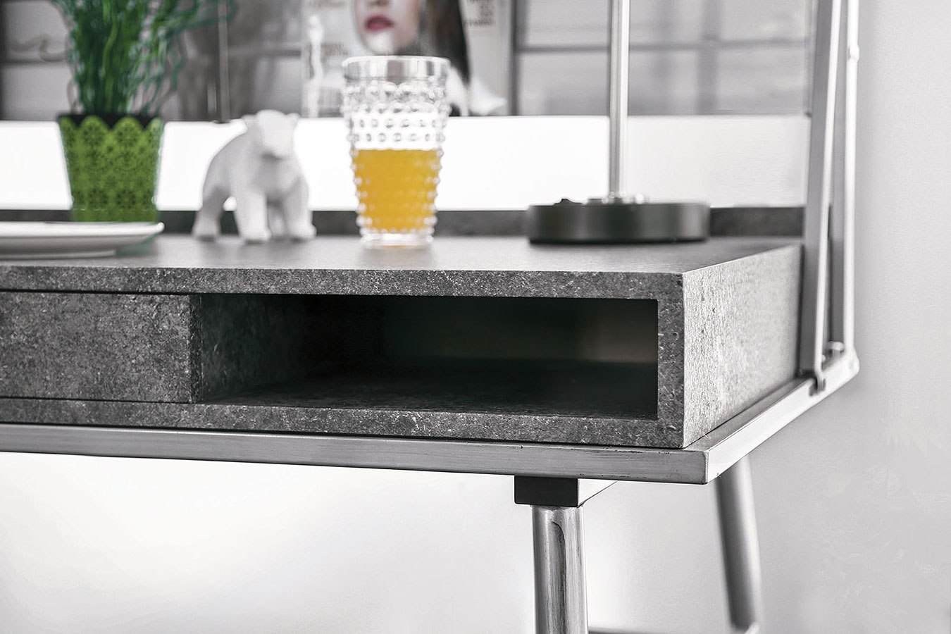 Mccredmond Metal Desk w/Drawer