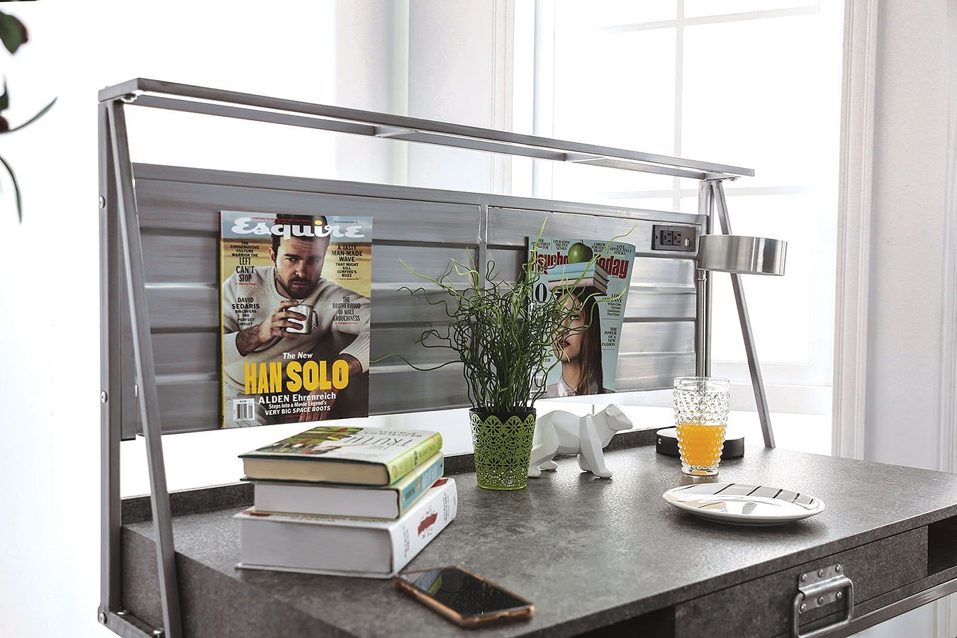 Mccredmond Metal Desk w/Drawer