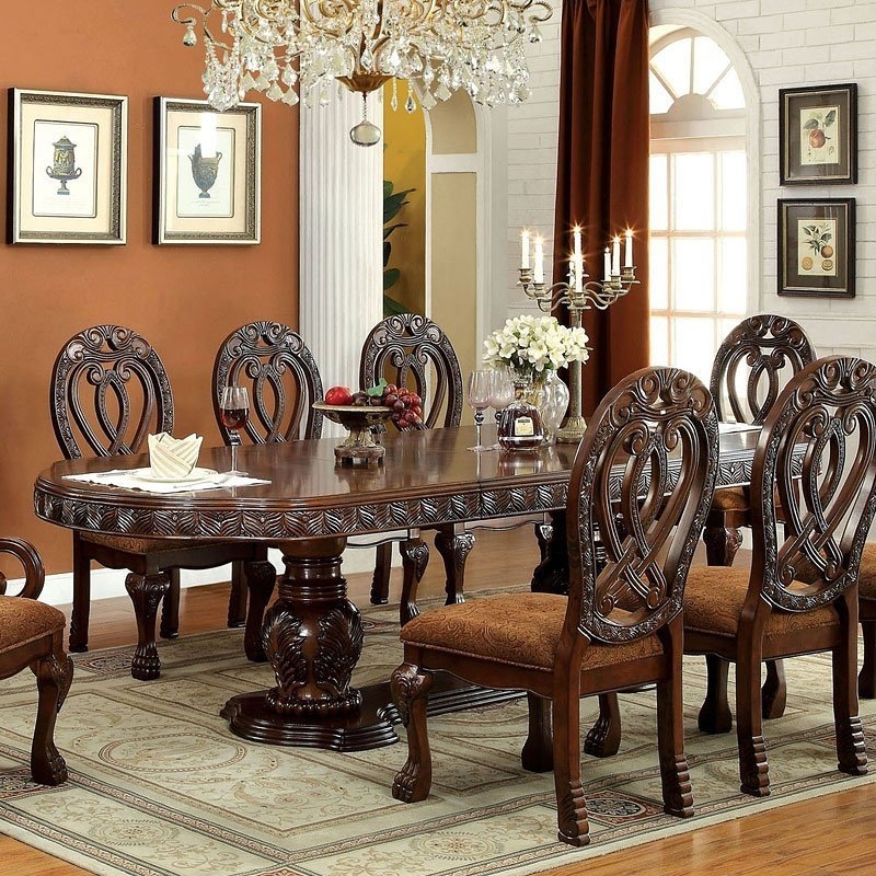 Wyndmere Wood Extendable Dining Table
