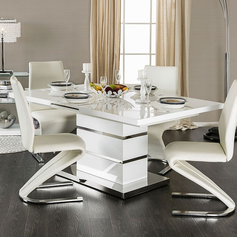 Midvale Extendable Dining Table