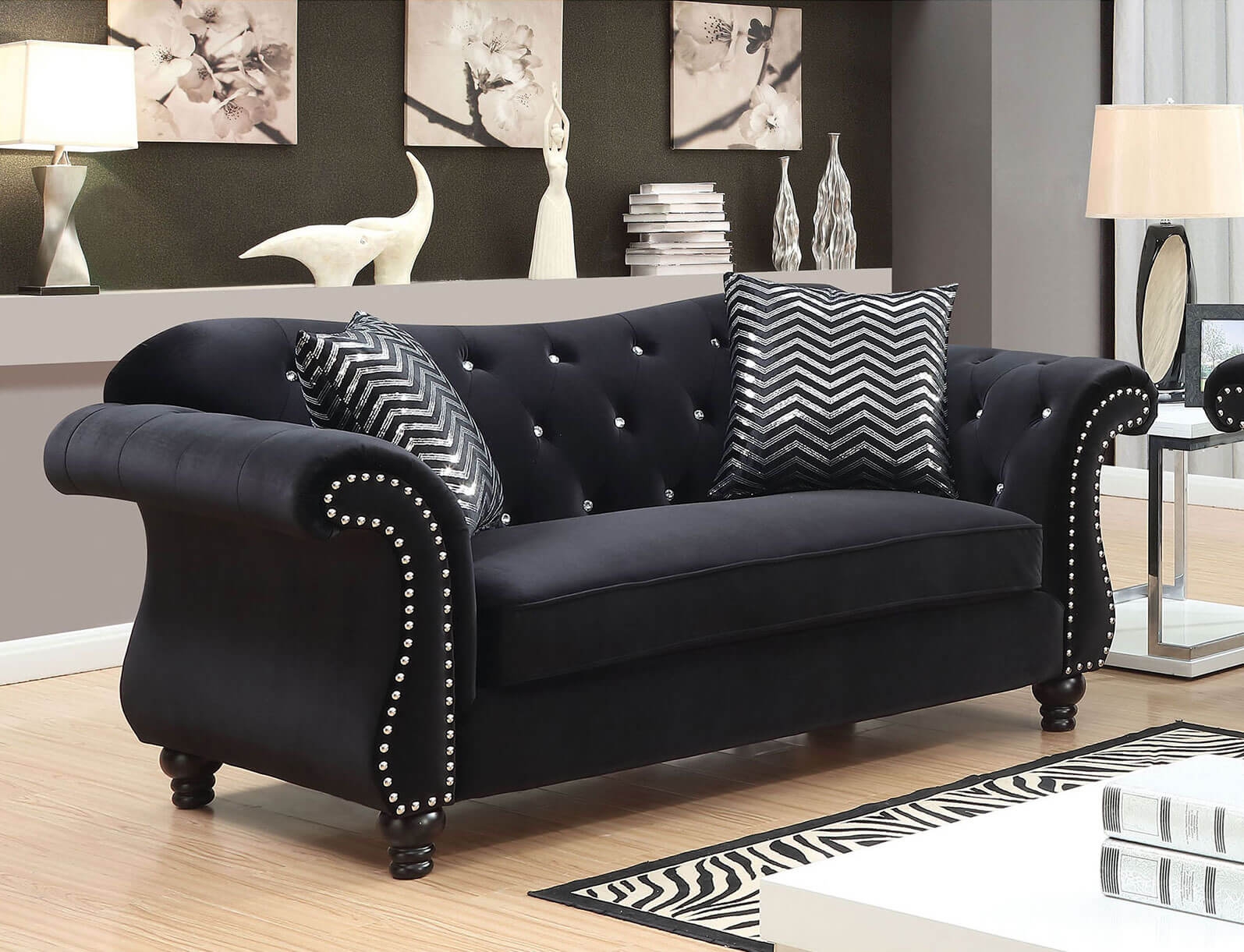 Jolanda Fabric Loveseat