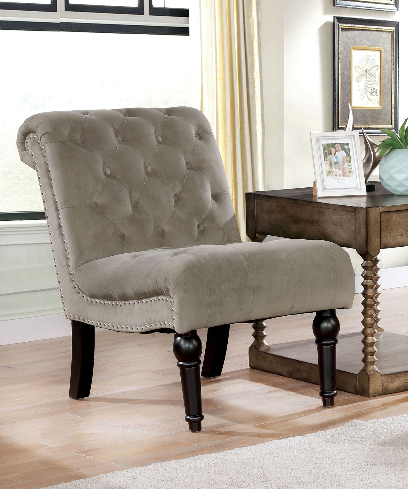 Louella Fabric Living Room Set
