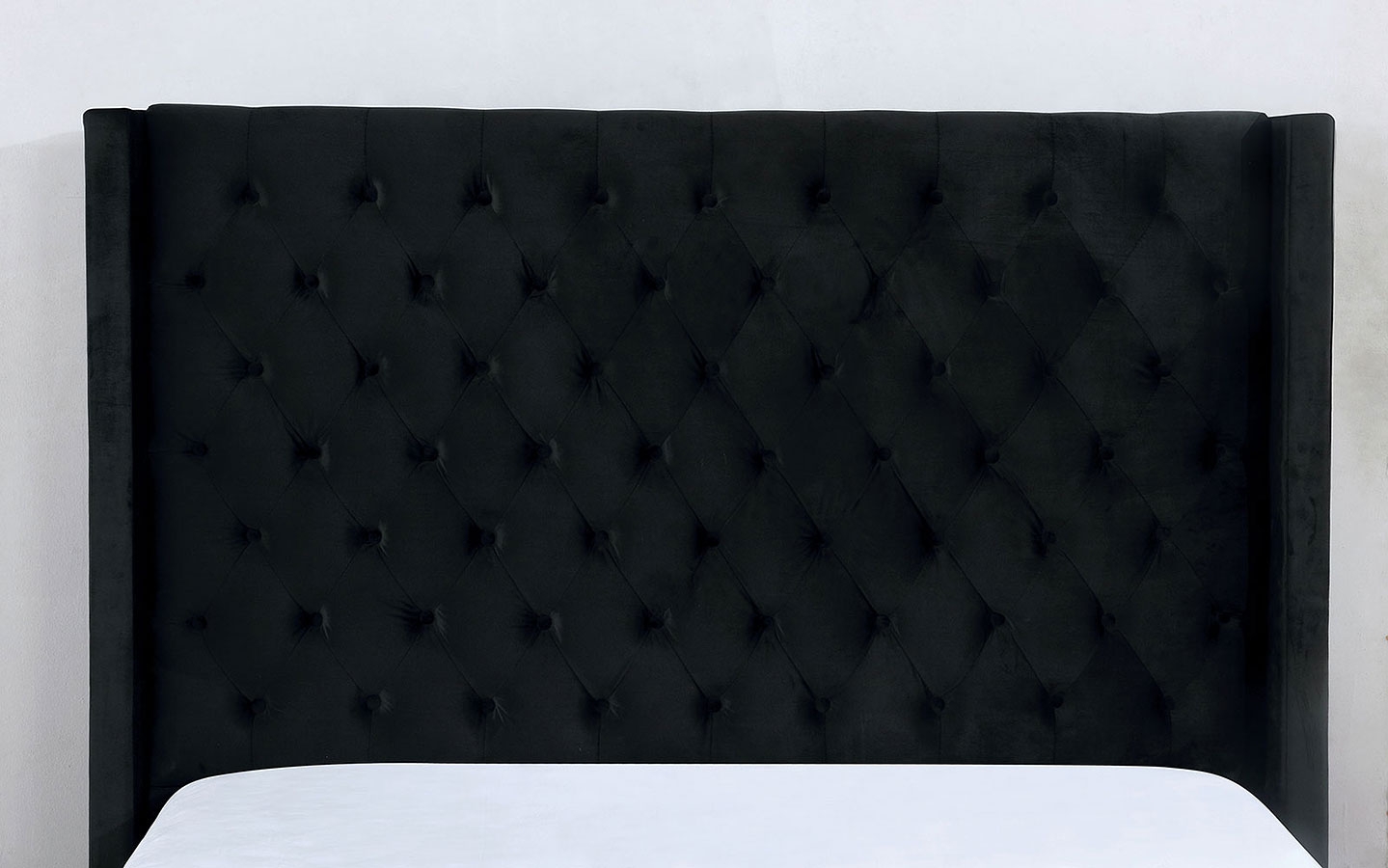 Ryleigh Fabric/Wood Platform Tufted Bed, California King Size
